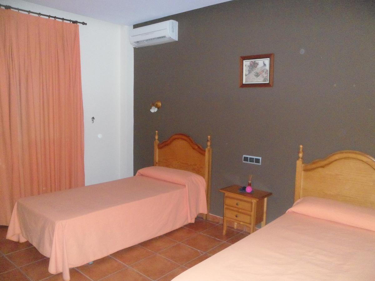 Hotel Rural La Encina Almadén Esterno foto