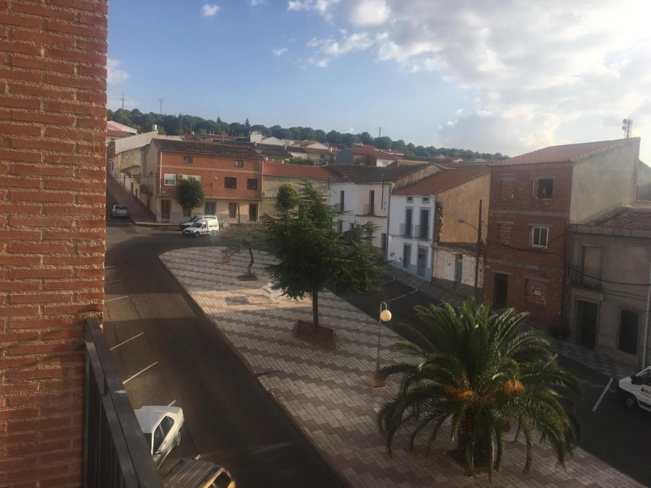 Hotel Rural La Encina Almadén Esterno foto